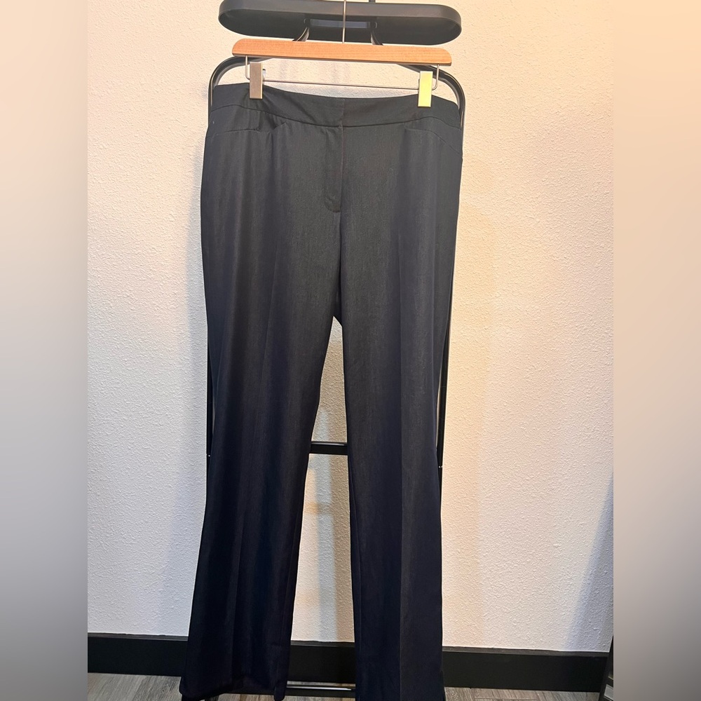 T TAHARI WIDE LEG SLACKS